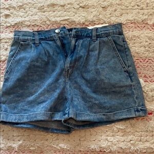 American eagle mom shorts!